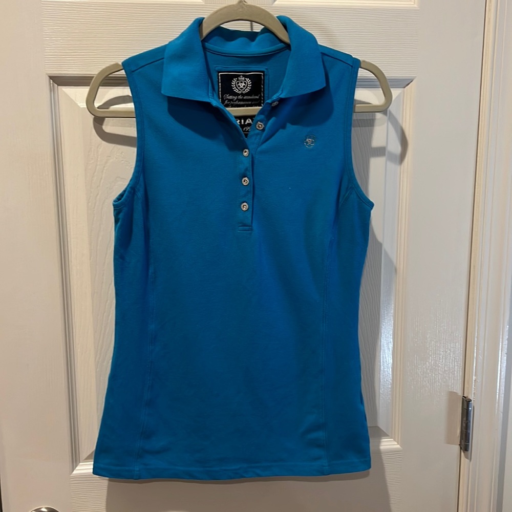 ARIAT sleeveless equestrian polo - size M